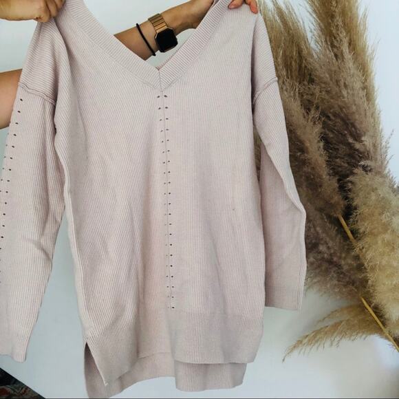 TOPSHOP Pale Pink Blush VNeck Oversized Cutout Side Slit Pullover Sweater 2 - Picture 5 of 6